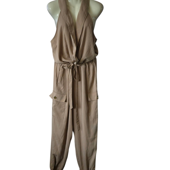 New York & Company Beige Sleeveless Jumpsuit - Picture 1 of 8